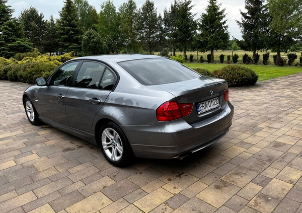 BMW Seria 3 cena 27000 przebieg: 149182, rok produkcji 2009 z Kluczbork małe 121